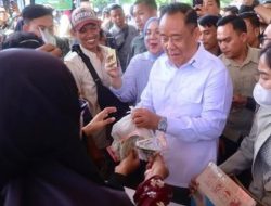 Wagub Sumsel Cik Ujang Buka Operasi Pasar Murah di Palembang, Harga Pangan Lebih Terjangkau