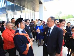 Wagub Cik Ujang dan Menpar Dorong Lulusan Poltekpar Jadi Agen Perubahan Pariwisata Indonesia