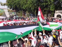 Aksi Bela Palestina di Palembang, Ribuan Warga Long March Jakabaring – Monpera