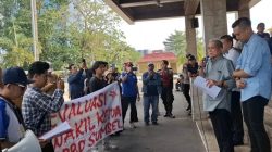 Demo GMI Soroti Anggaran Miliaran di DPRD Sumsel, Yansuri Pastikan Pengadaan Bermasalah Dibatalkan