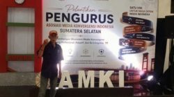 Penuhi Nazar, Ketua AMKI Lahat Potong Tiga Ayam Kampung Usai Widia Ningsih Nahkodai PKB