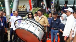 800 Atlet Drum Band Unjuk Kemampuan, Herman Deru: Mental Juara Lebih Penting dari Piala